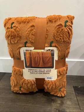 VIRAL Costco Pumpkin Embroidered Faux Fur Throw Halloween - Ships Quick!